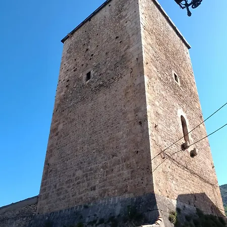 Ju Pretore *